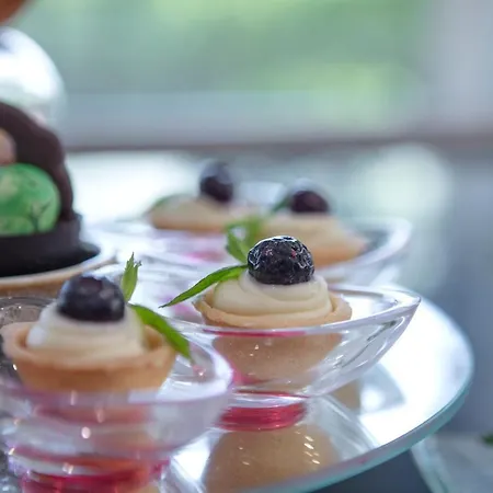 酒店 Doubletree By Hilton Atasehir & Conference Centre 5*