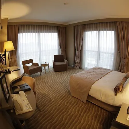 Doubletree By Hilton Atasehir & Conference Centre 5* Estambul