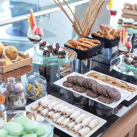 Doubletree By Hilton Atasehir & Conference Centre اسطنبول