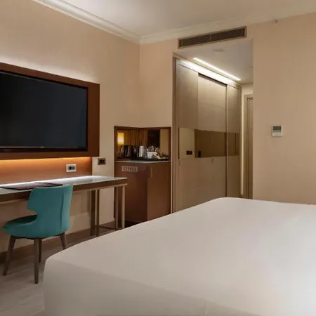 Doubletree By Hilton Atasehir & Conference Centre 5*