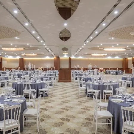 Doubletree By Hilton Atasehir Hotel&conference Centre 5* İstanbul