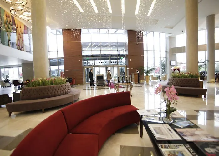 Doubletree By Hilton Atasehir & Conference Centre Hotel 5*