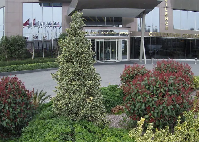 Hotel Doubletree By Hilton Atasehir & Conference Centre 5*