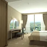 Doubletree By Hilton Atasehir Hotel&conference Centre 5*