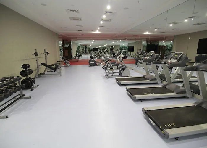 Doubletree By Hilton Atasehir & Conference Centre فندق