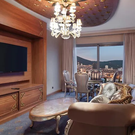 Doubletree By Hilton Atasehir & Conference Centre فندق