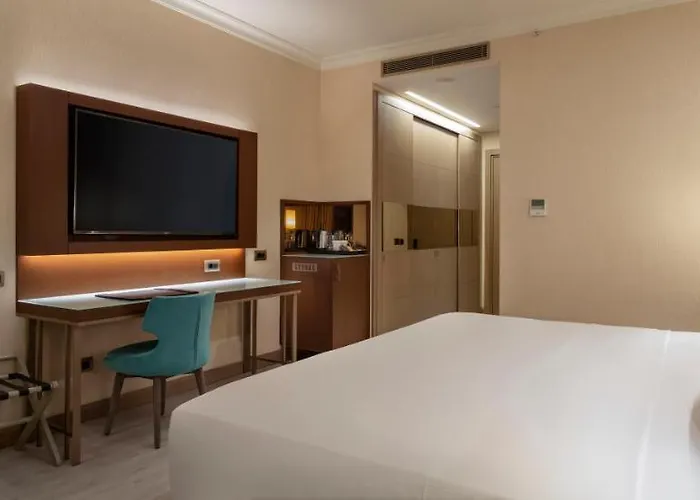 Doubletree By Hilton Atasehir & Conference Centre 5*