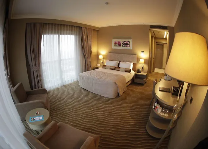 Doubletree By Hilton Atasehir & Conference Centre Hotel 5*