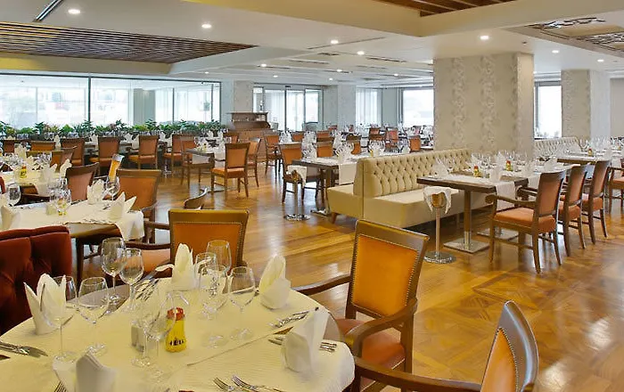 Doubletree By Hilton Atasehir & Conference Centre Hotel