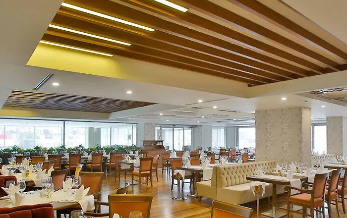 Doubletree By Hilton Atasehir & Conference Centre Hotel 5*